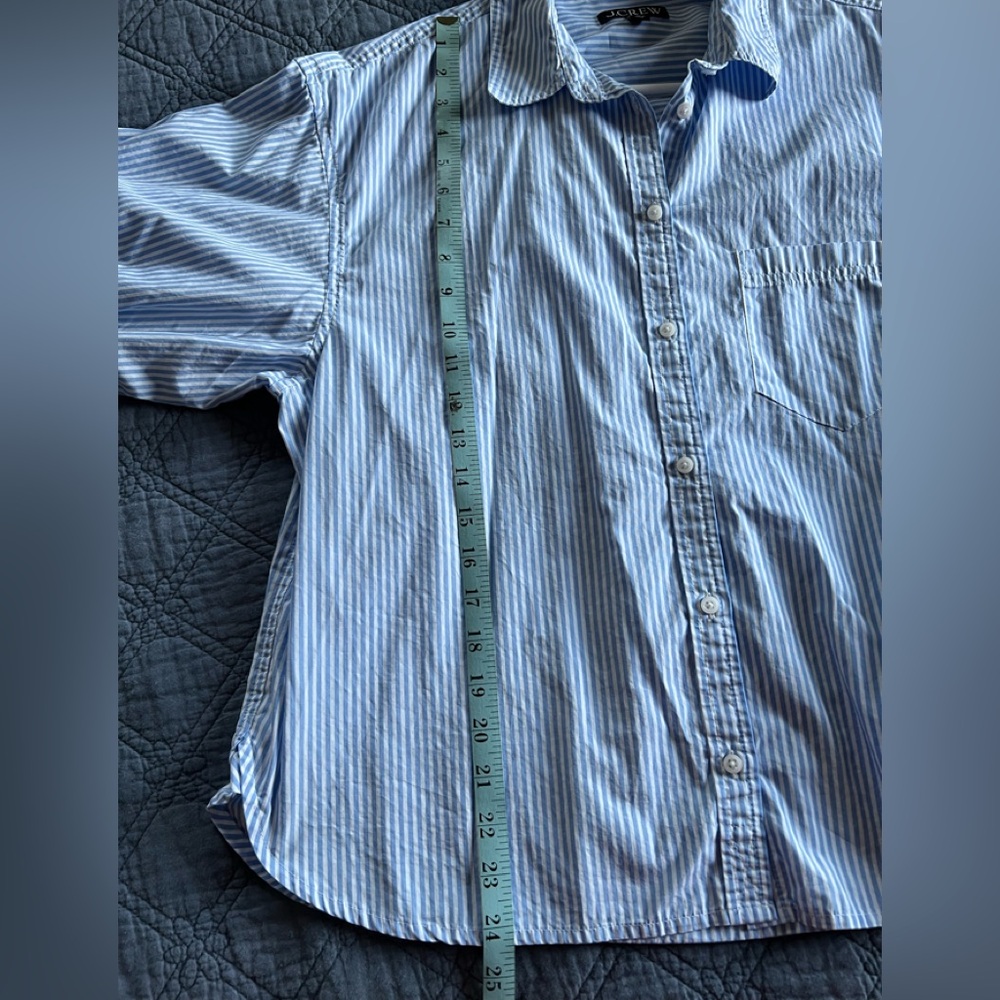 J. Crew Blue & White striped blouse. L. XL. Button Down Shirt. Size 14. - Picture 9 of 14